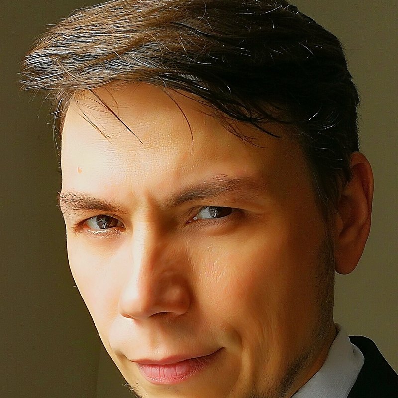 Iván Escudero, editor de PlantillaGratis